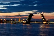 Петербургские мосты замерли до весны