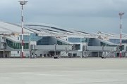 Авиакомпании сокращают рейсы в новый аэропорт Ростова
